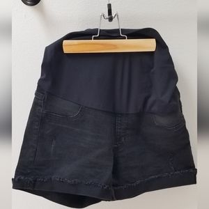Maternity shorts